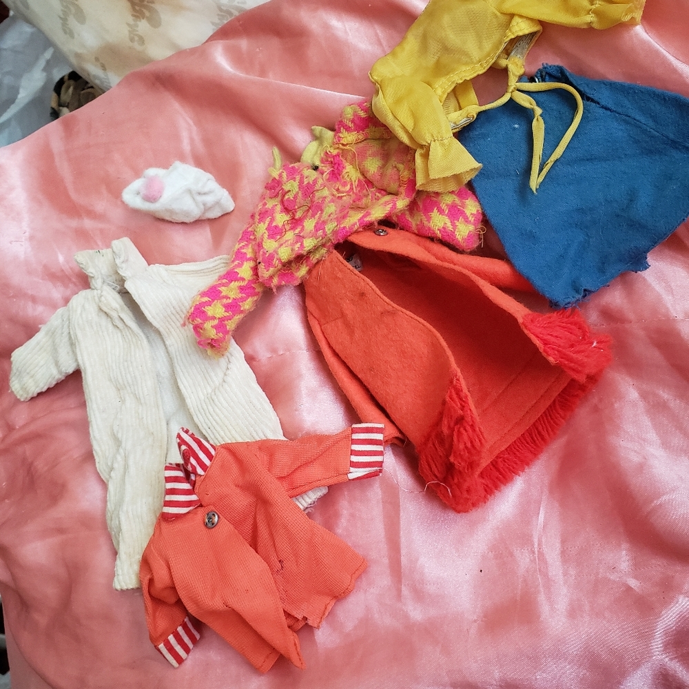 Vintage barbie clothes 72 to 79